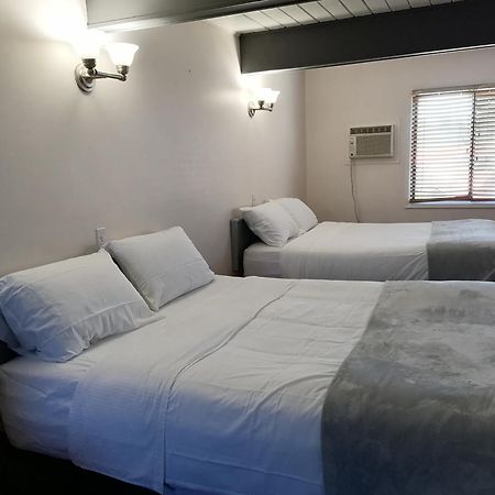Campbell River Lodge ภายนอก รูปภาพ