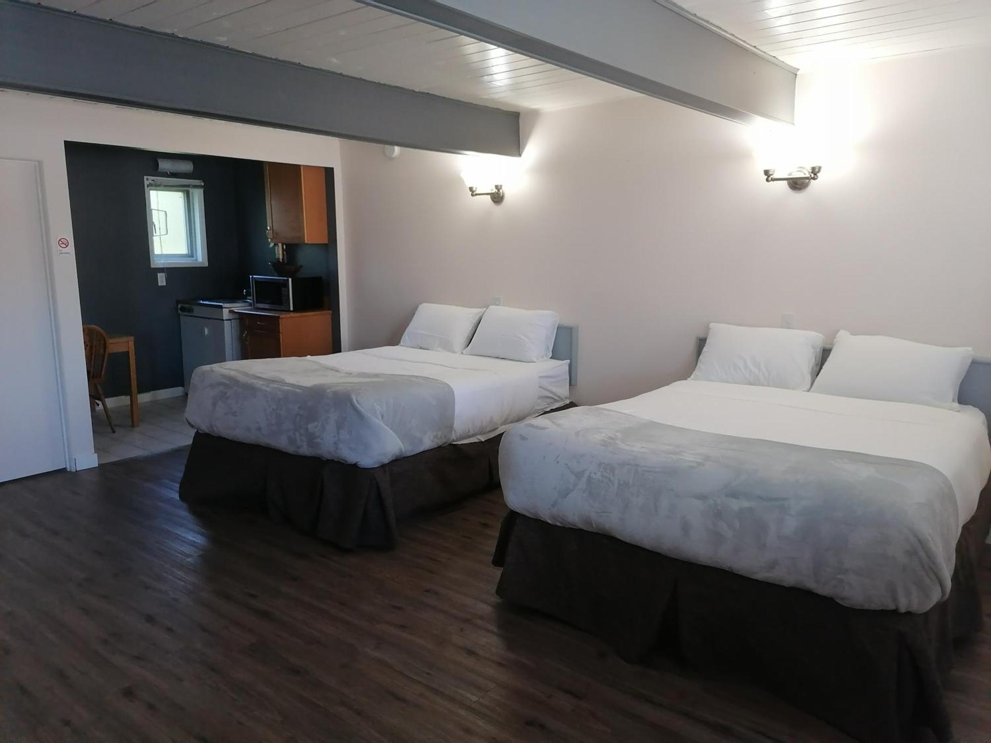 Campbell River Lodge ภายนอก รูปภาพ
